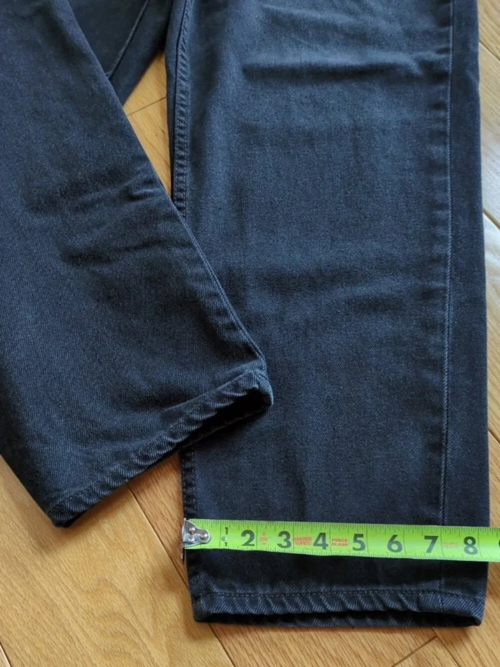 Vintage Levis 560 Jeans Mens 34x30 (Measured 32x29) Black Loose Fit Tapered Leg